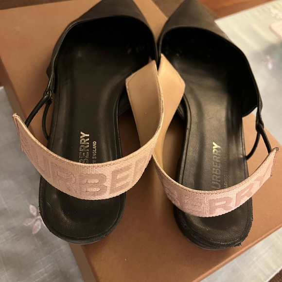 Burberry slingback flats 37.5 - Picture 2 of 5